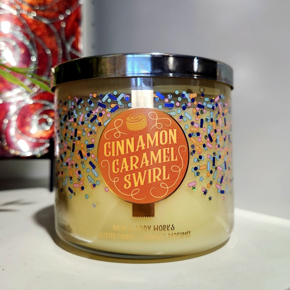 Cinnamon Caramel Swirl  3 Wick Candle by Bath and Body Works RARE DISCONTINUED